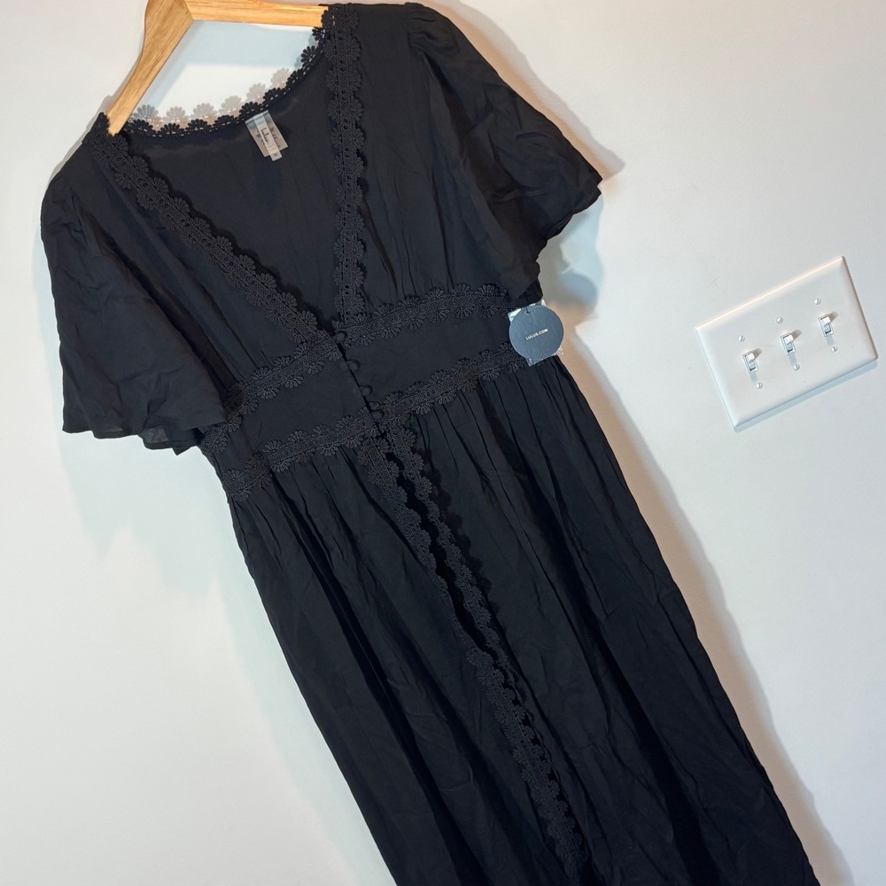 Lulus‎ Women's Black Boho Midi Dress Lace Trim Button Front Cover Up Size M NWT
